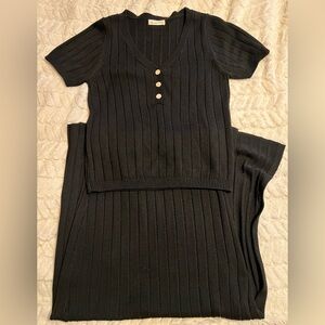 Magnolia Boutique Black Ribbed Knit Top and Skirt Set